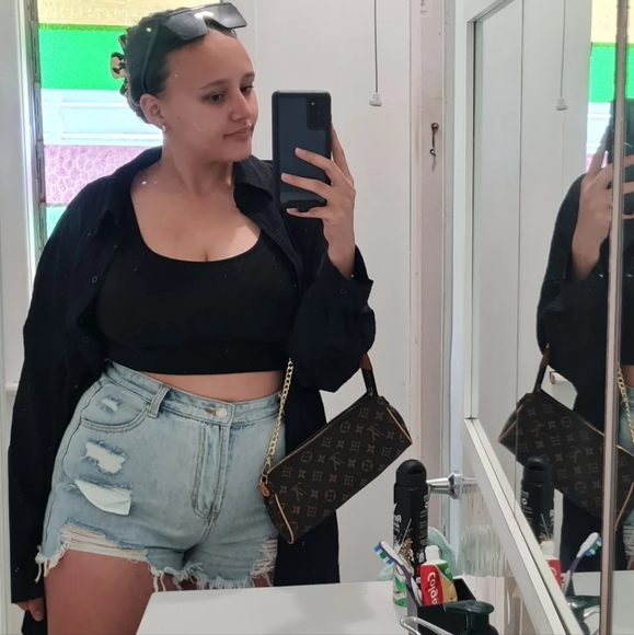 Meet your Posher, Zad - Picture 2 of 2